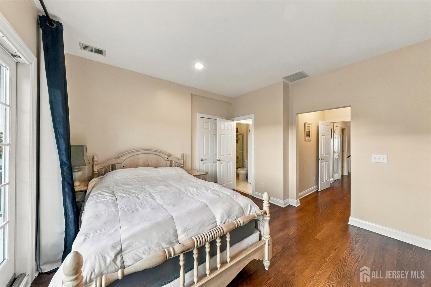 23 Lighthouse Drive South Amboy NJ 08879