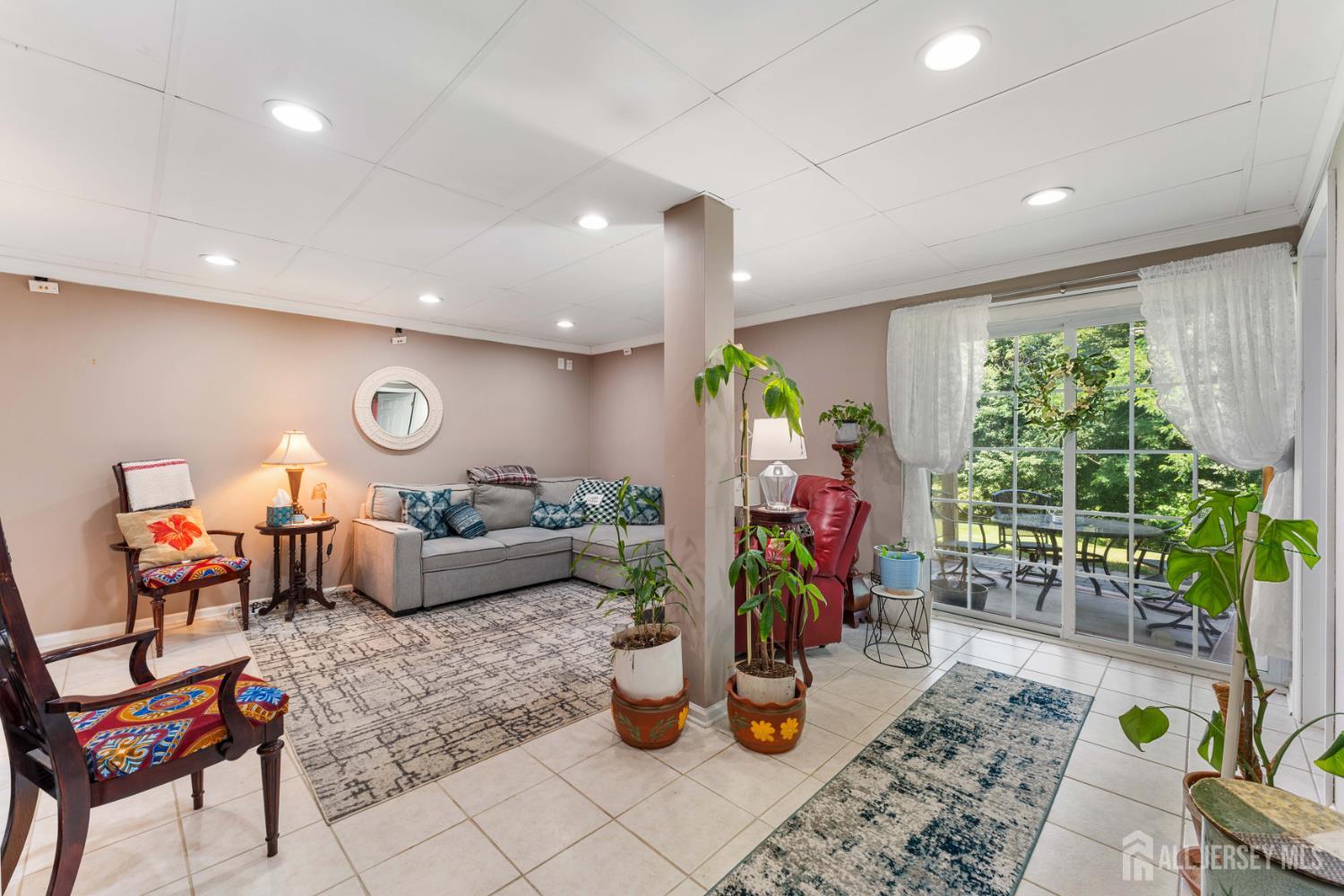 16 Biesiada Court Parlin NJ 08859