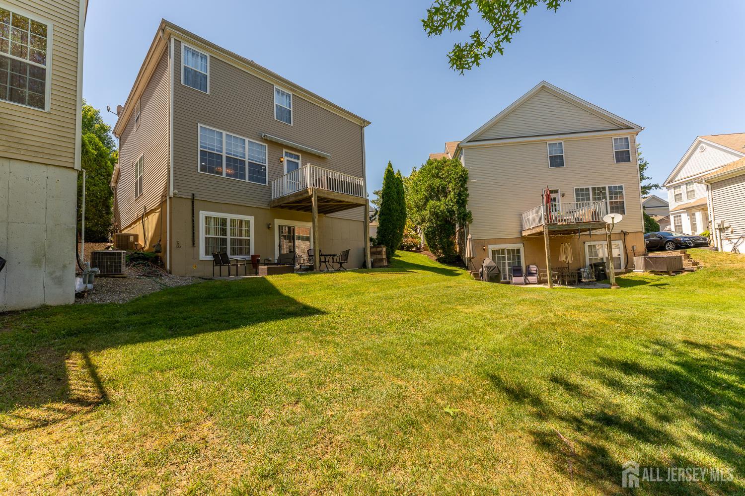 16 Biesiada Court Parlin NJ 08859