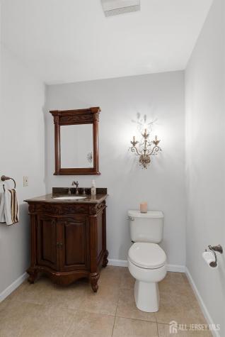 137 Heatherington Court Lacey NJ 08734
