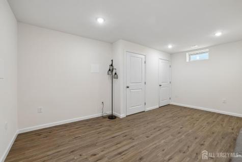 52 Hibiscus Court Old Bridge NJ 08857