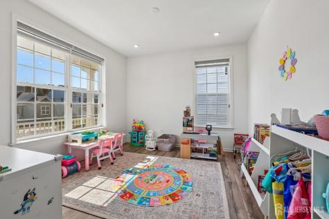 52 Hibiscus Court Old Bridge NJ 08857