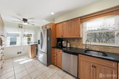12 Boxwood Road Piscataway NJ 08854