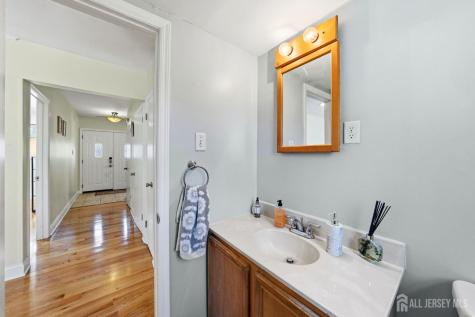 12 Boxwood Road Piscataway NJ 08854