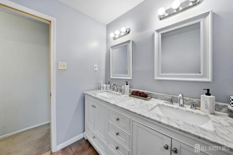 12 Boxwood Road Piscataway NJ 08854