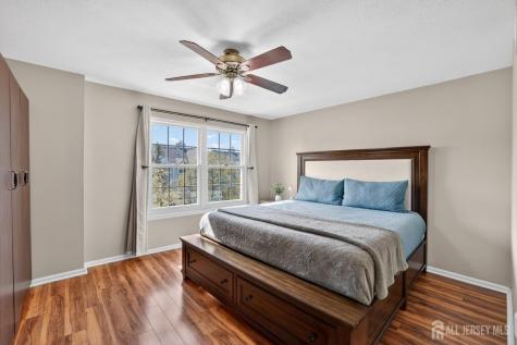 217 Prestwick Way Edison NJ 08820