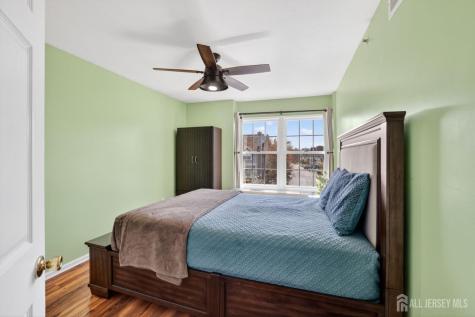 217 Prestwick Way Edison NJ 08820