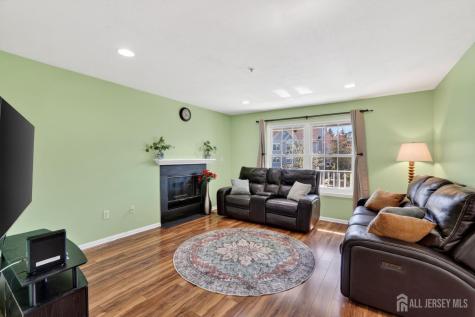 217 Prestwick Way Edison NJ 08820