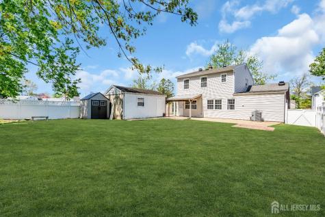 52 Walnut Street Edison NJ 08817