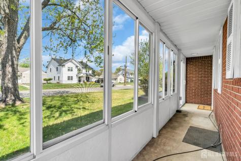 52 Walnut Street Edison NJ 08817