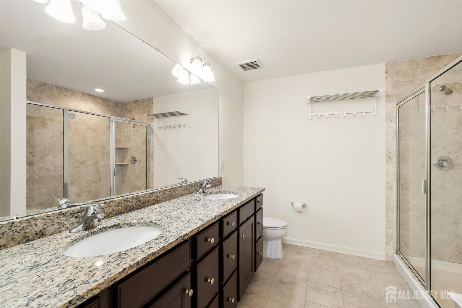 5 Marigold Way Monroe NJ 08831
