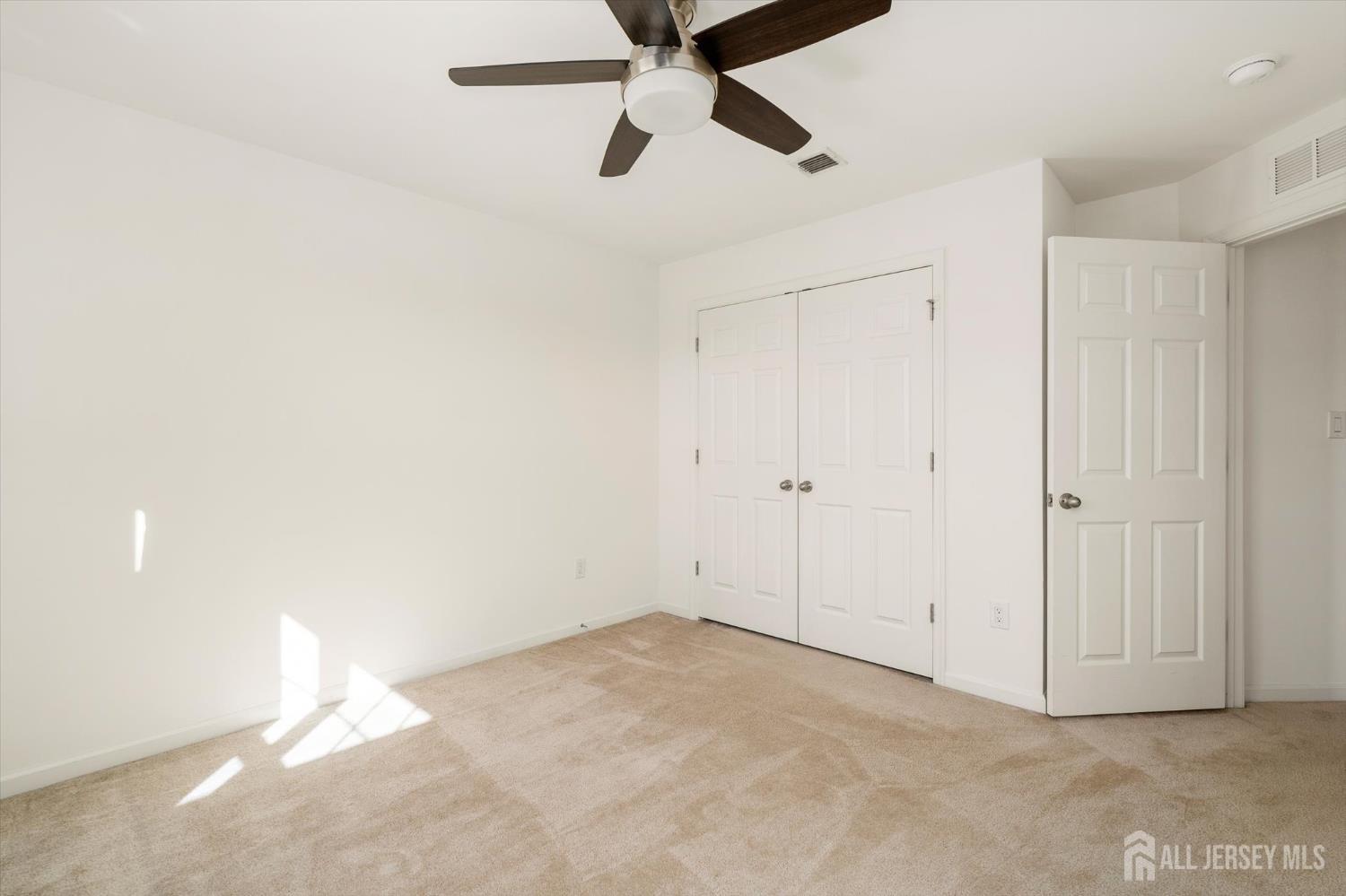 5 Marigold Way Monroe NJ 08831