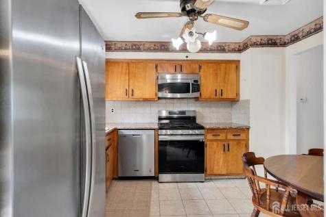 165 Old Post Road Edison NJ 08820