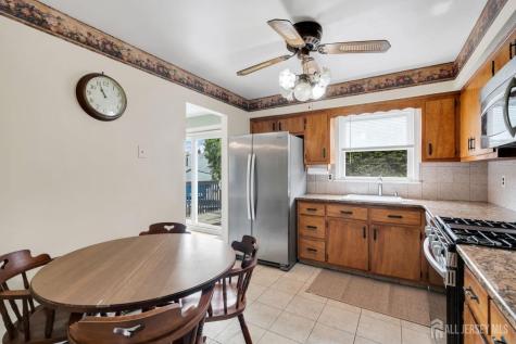 165 Old Post Road Edison NJ 08820
