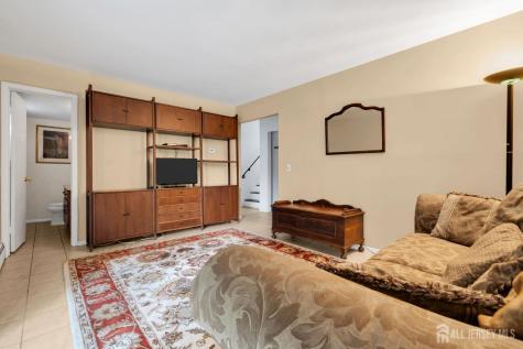 165 Old Post Road Edison NJ 08820