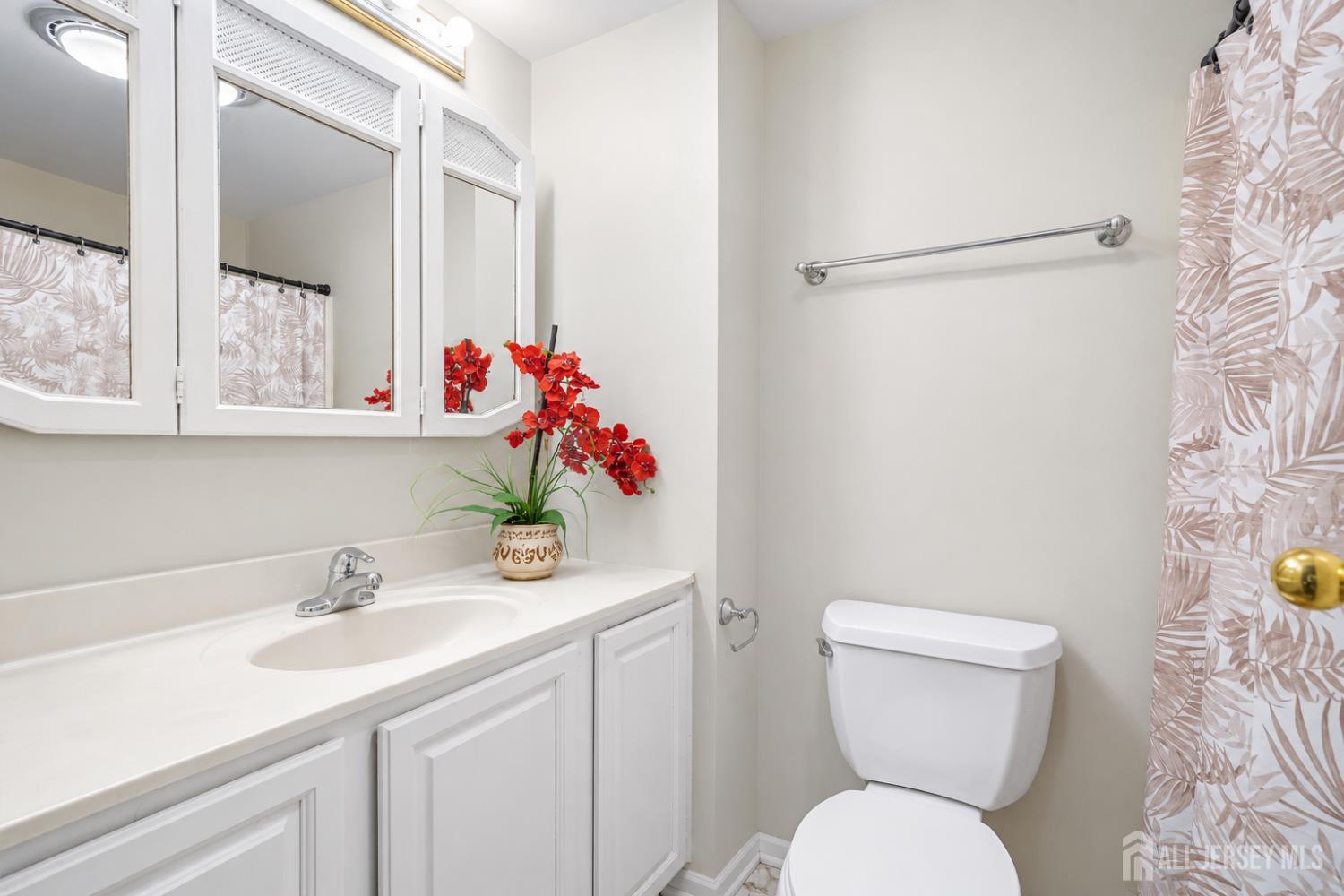 40 Jefferson Drive Piscataway NJ 08854