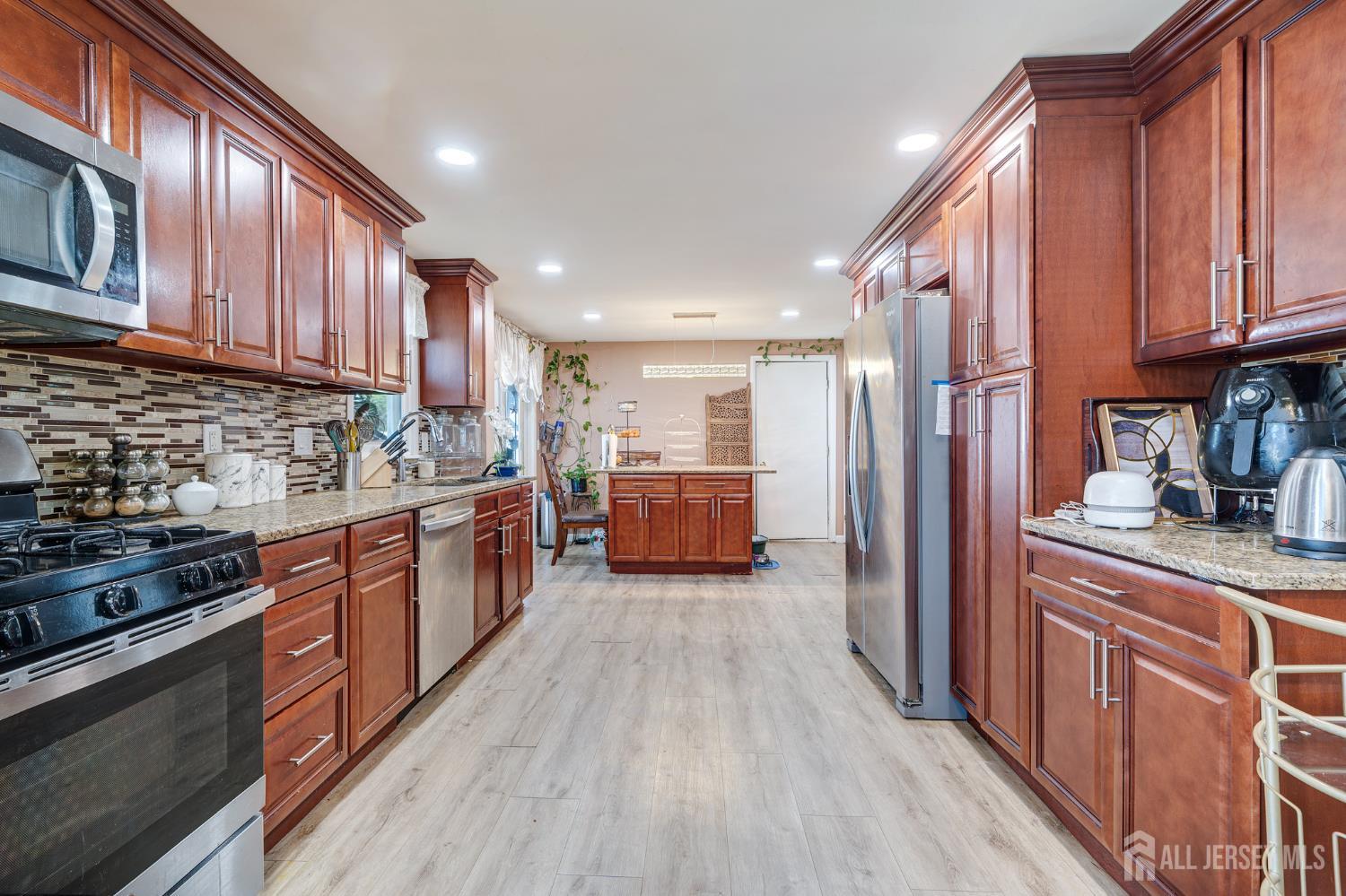 40 Jefferson Drive Piscataway NJ 08854