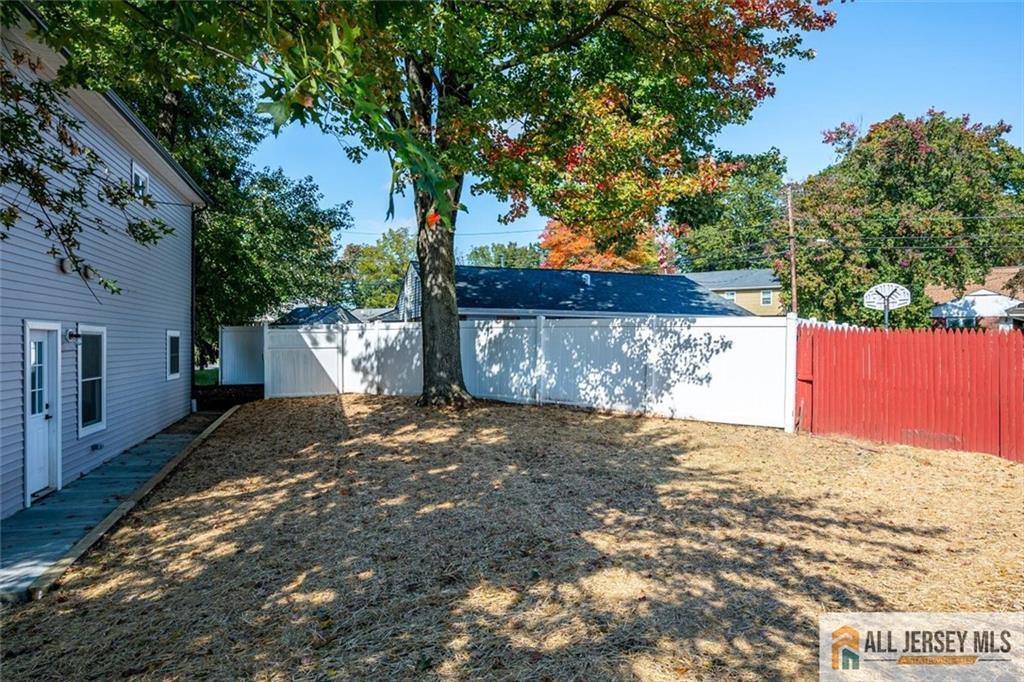130 Garden Terrace Edison NJ 08817