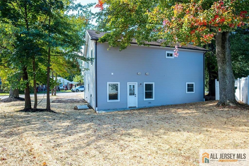 130 Garden Terrace Edison NJ 08817