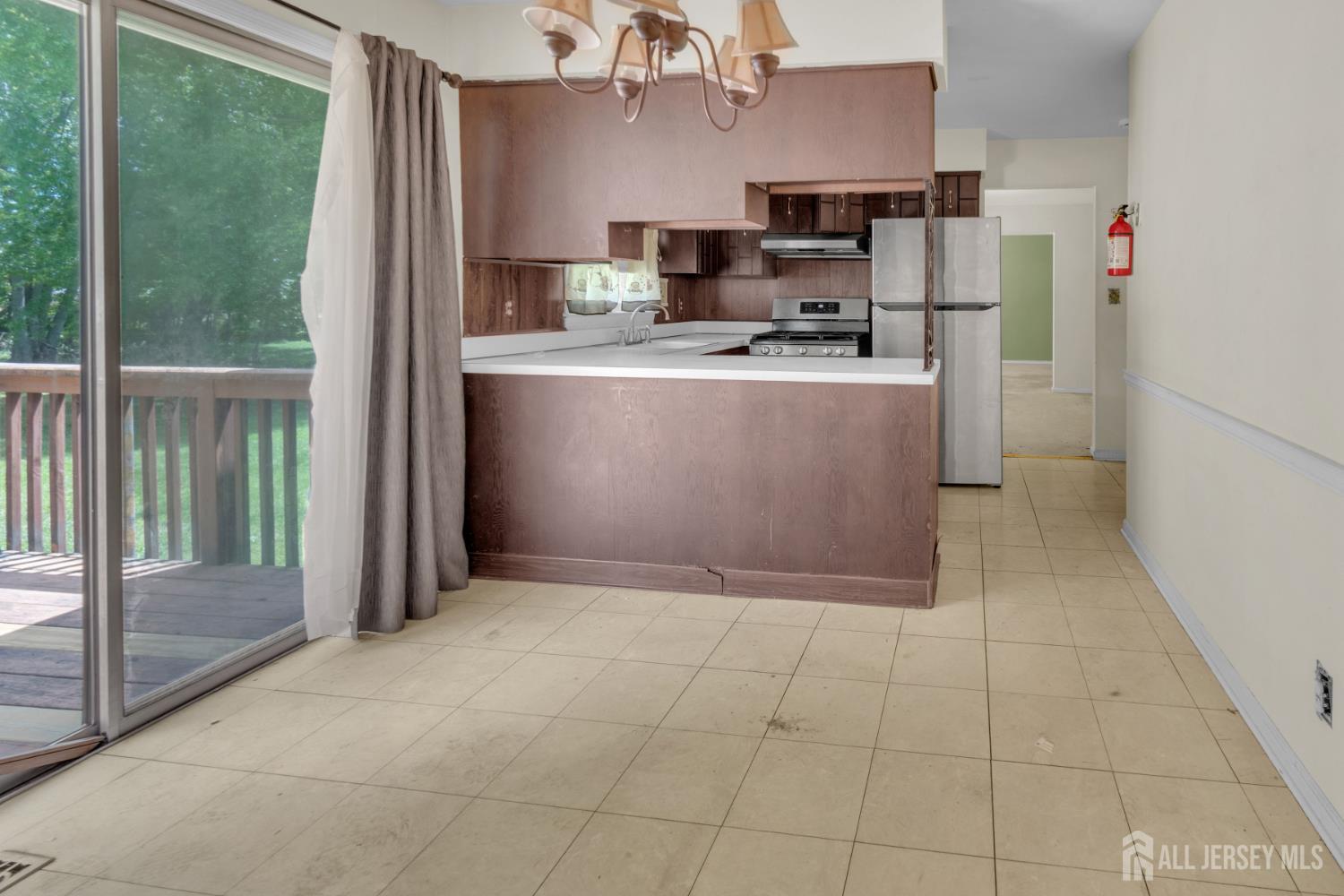 18 Foley Avenue Edison NJ 08820