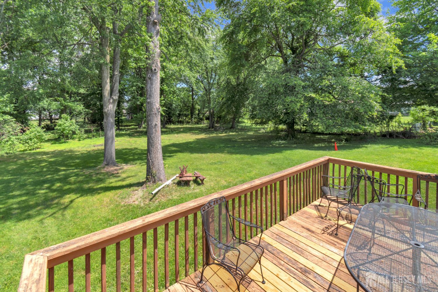 18 Foley Avenue Edison NJ 08820