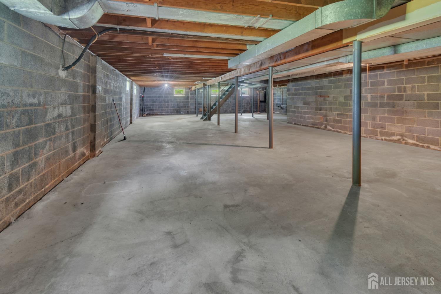 18 Foley Avenue Edison NJ 08820
