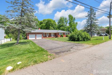 18 Foley Avenue Edison NJ 08820