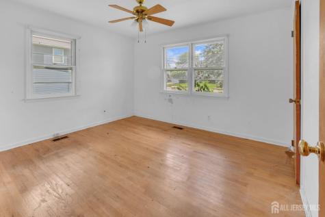 18 Foley Avenue Edison NJ 08820