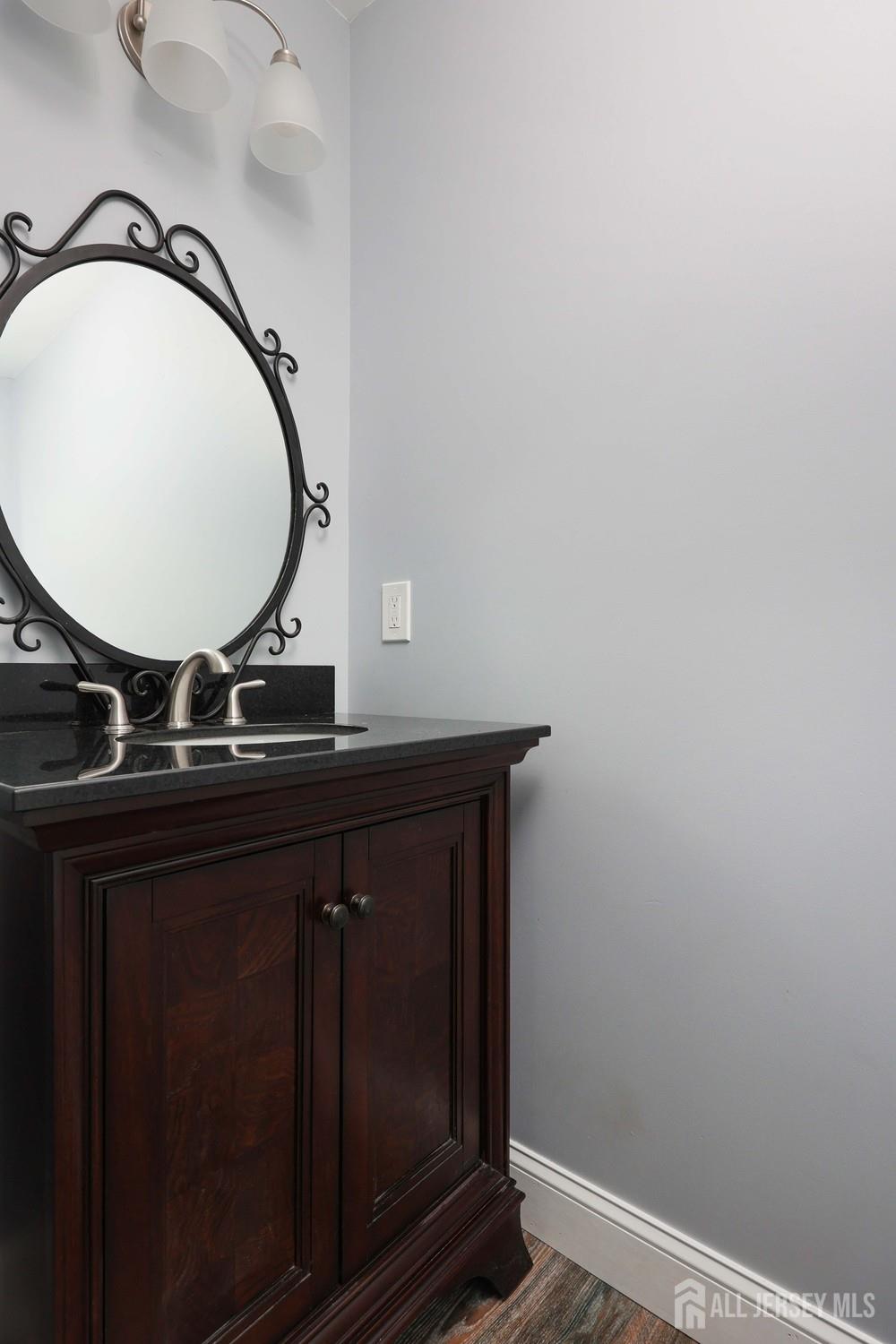 227 Bay Avenue Leonardo NJ 07737