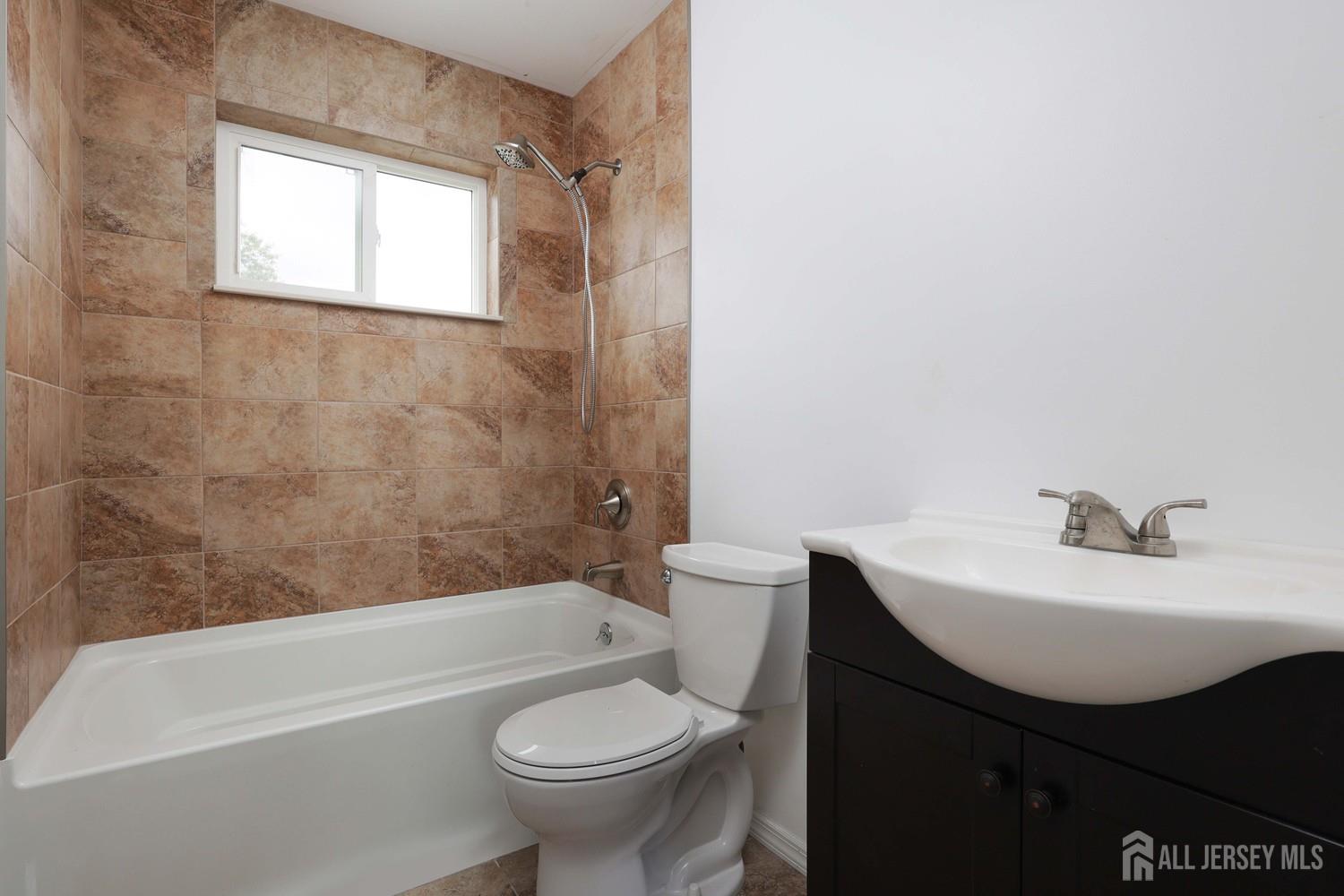227 Bay Avenue Leonardo NJ 07737