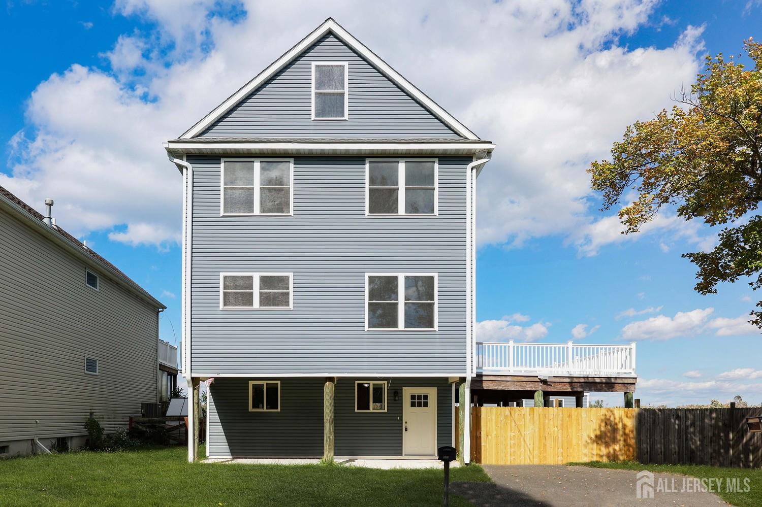 227 Bay Avenue Leonardo NJ 07737