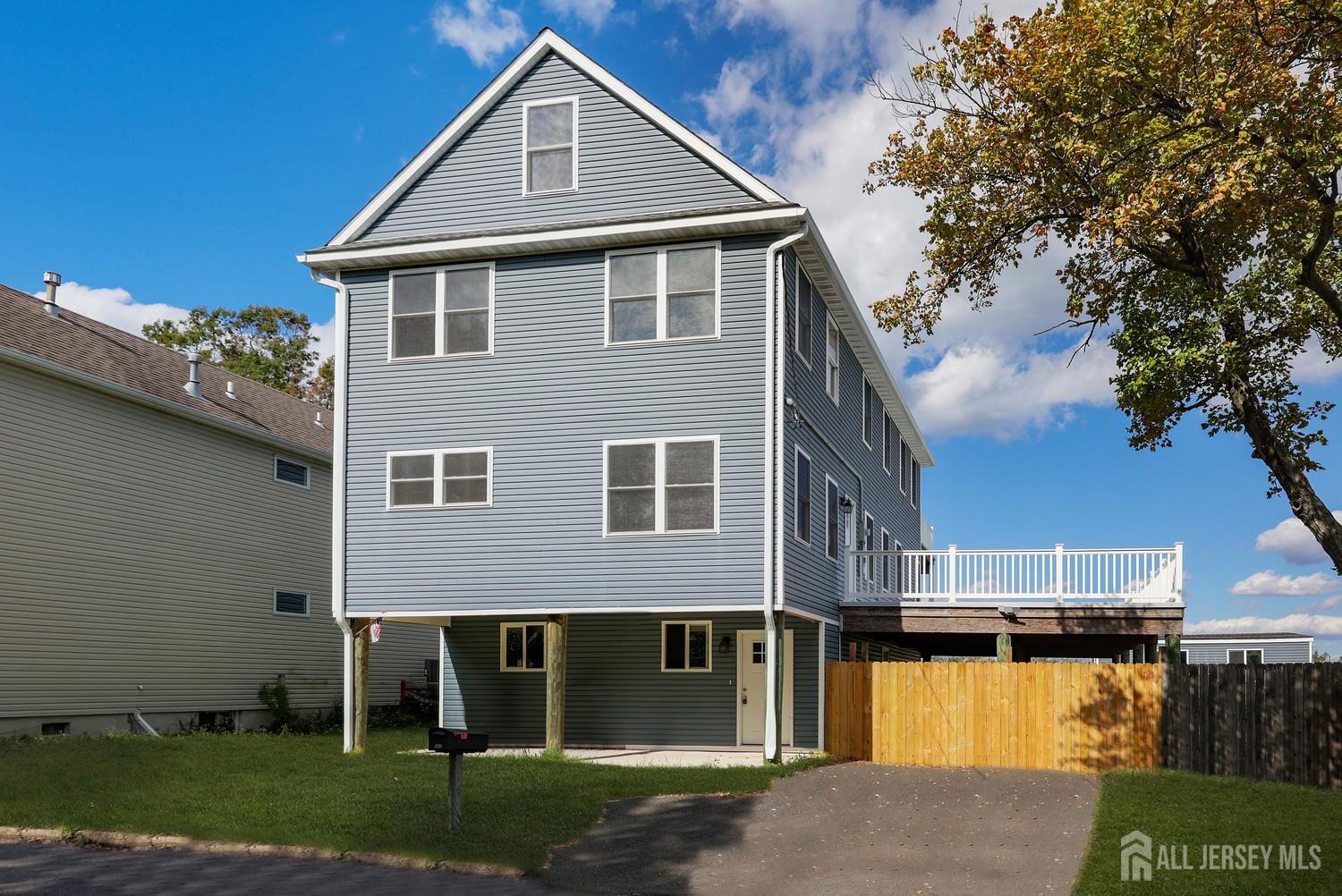 227 Bay Avenue Leonardo NJ 07737