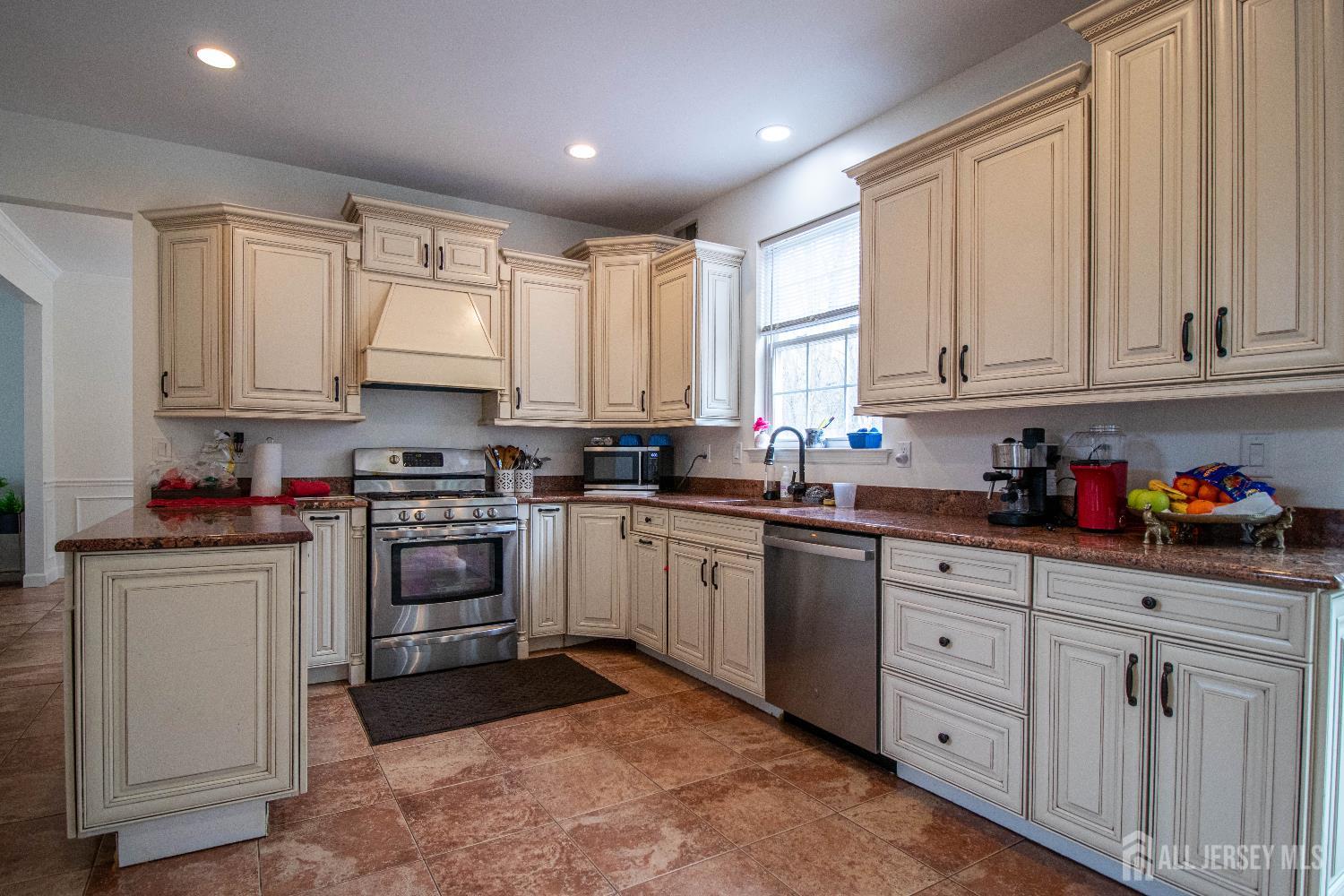 845 Woodbury Drive Jackson NJ 08527