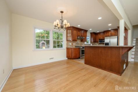 31 Starlit Drive Middlesex NJ 08846