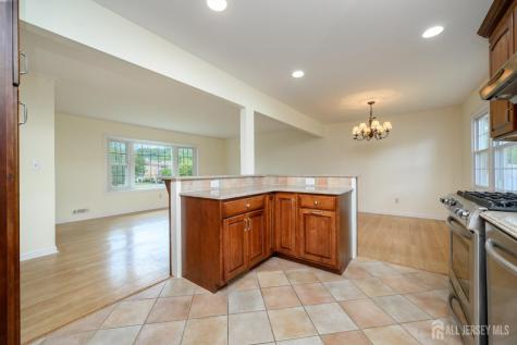 31 Starlit Drive Middlesex NJ 08846