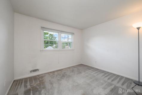 31 Starlit Drive Middlesex NJ 08846