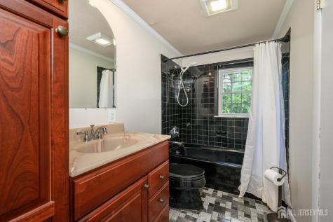 31 Starlit Drive Middlesex NJ 08846