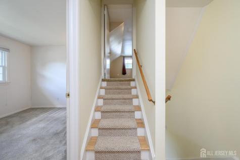 31 Starlit Drive Middlesex NJ 08846
