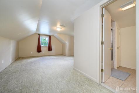31 Starlit Drive Middlesex NJ 08846