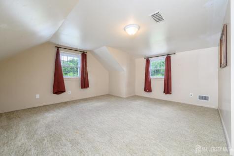31 Starlit Drive Middlesex NJ 08846