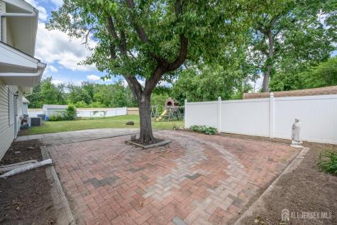 31 Starlit Drive Middlesex NJ 08846