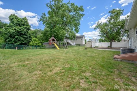 31 Starlit Drive Middlesex NJ 08846