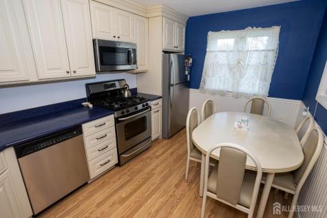 10 Schmitt Street Sayreville NJ 08872