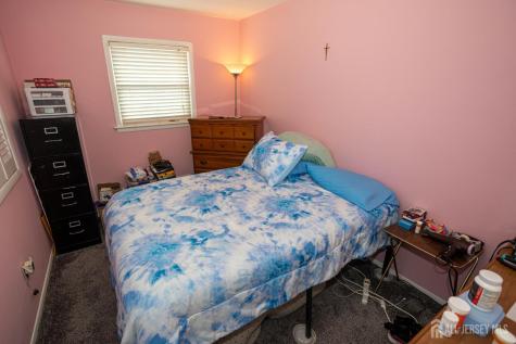 10 Schmitt Street Sayreville NJ 08872