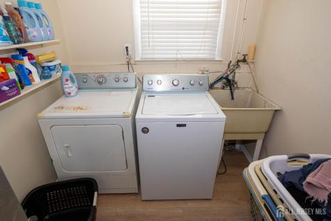 10 Schmitt Street Sayreville NJ 08872