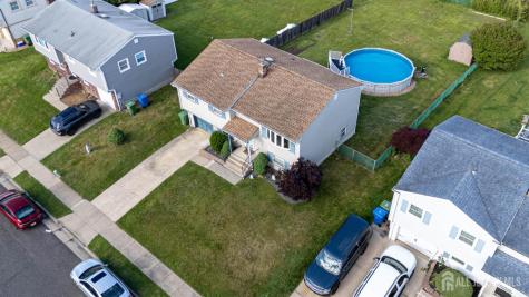10 Schmitt Street Sayreville NJ 08872