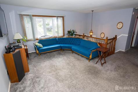 10 Schmitt Street Sayreville NJ 08872