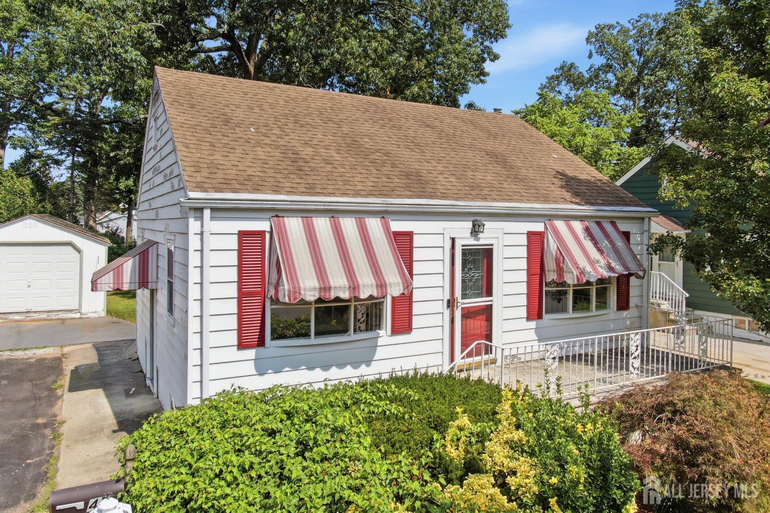 42 Brookwood Road Spotswood NJ 08884