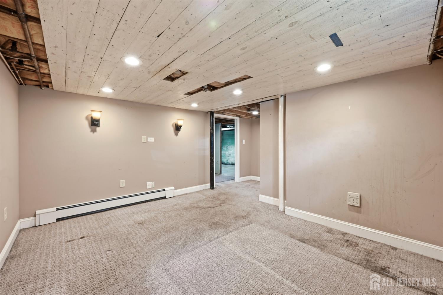 42 Brookwood Road Spotswood NJ 08884