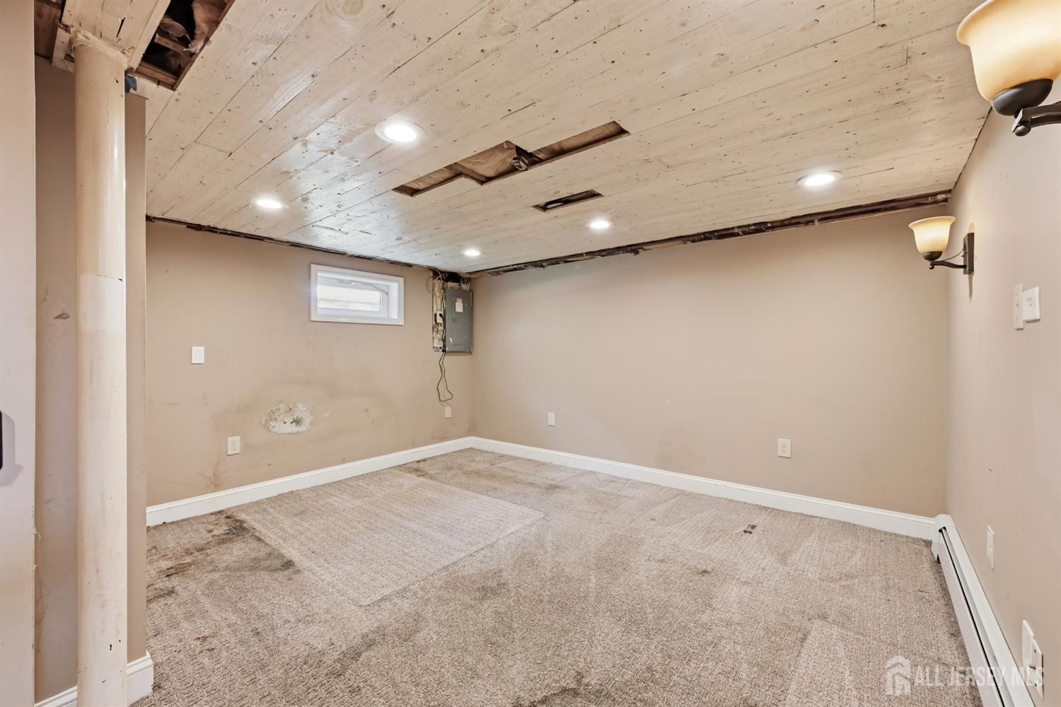 42 Brookwood Road Spotswood NJ 08884